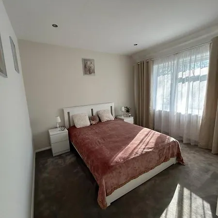 Mims Cute In Fgura *